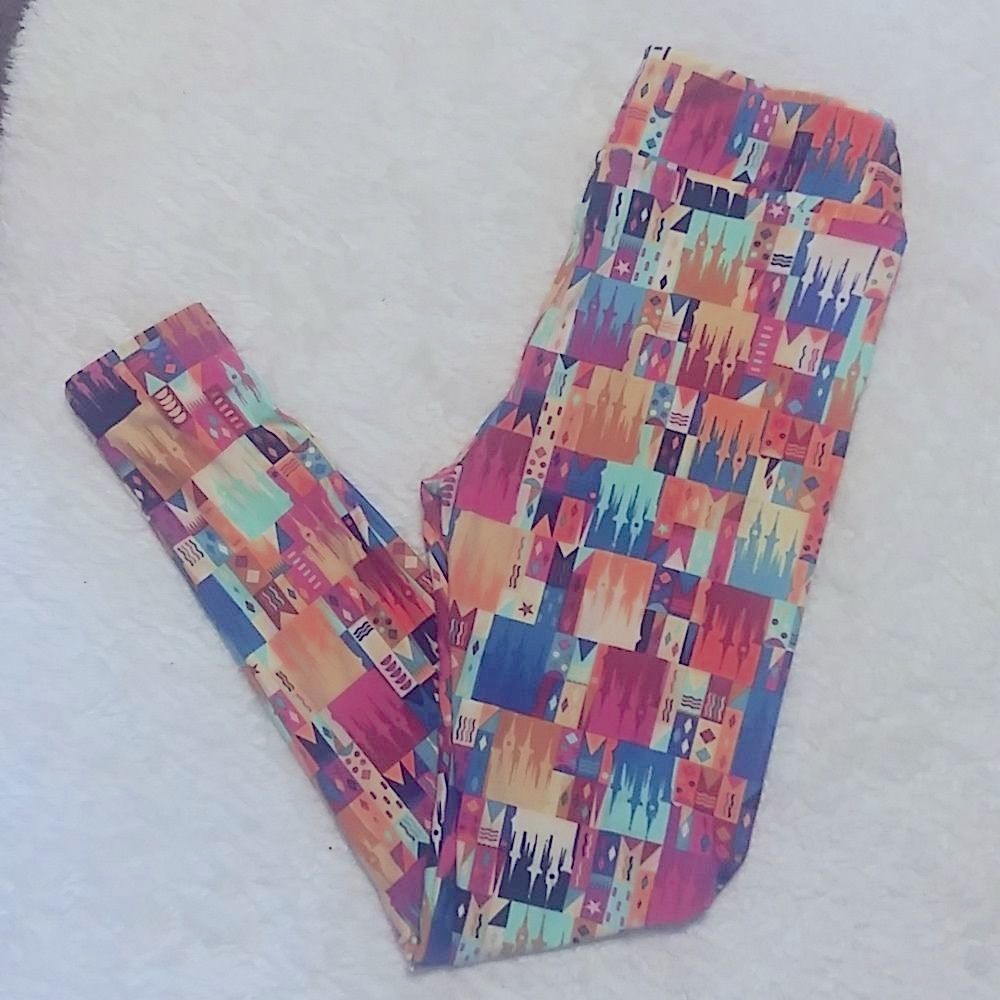 5 for $15 Lula Roe Disney Castle Leggings